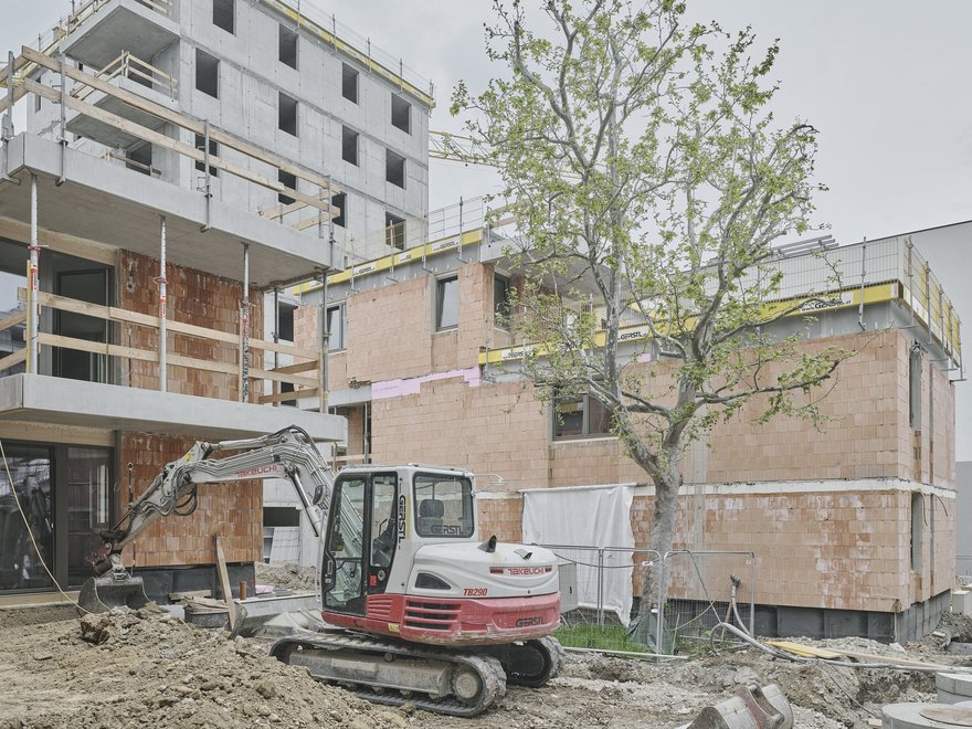 Baustelle Bauplatz 13