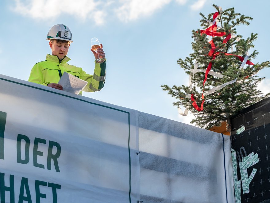 Vordere Zollamtsstraße 3 - Gleichenspruch durch jüngsten Lehrling