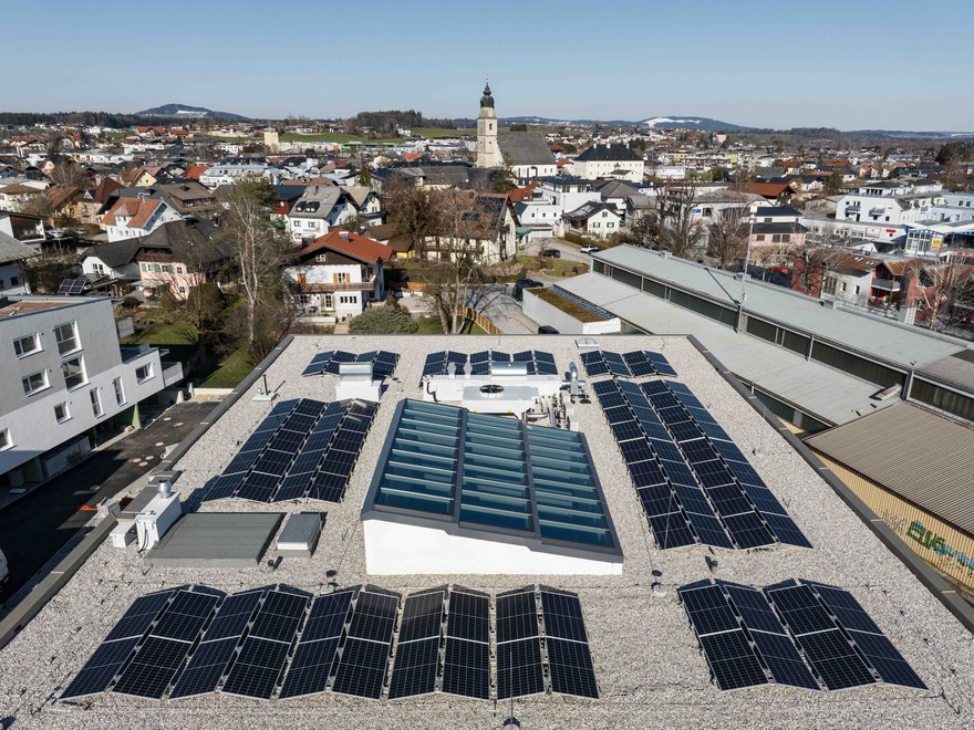 Bezirksgericht Seekirchen Photovoltaik Anlage