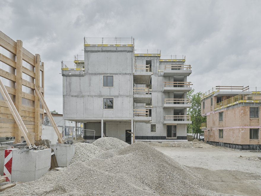Baustelle Bauplatz 9