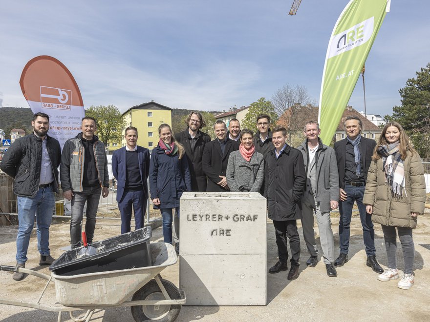 Grundsteinlegung Juwel im grünen Mödling Zone 