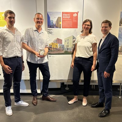 Michael Ganglmayer, Eckehart Loidolt von schneider + schumacher Architekten mit Angela Lämmerhirt und Martin Nikisch 