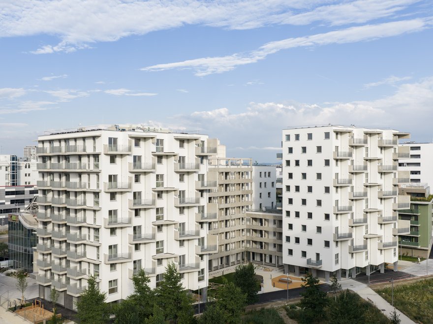 PARK FLATS im VILLAGE IM DRITTEN