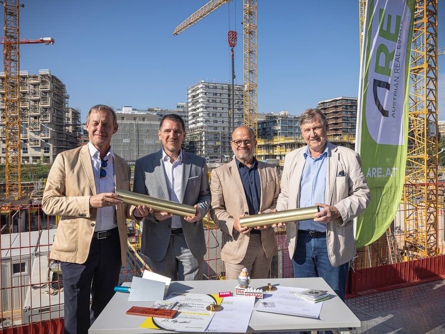 Zeitkapsel finale Bauphase VILLAGE IM DRITTEN - Beck, Pech, Gornik, Hohenberger