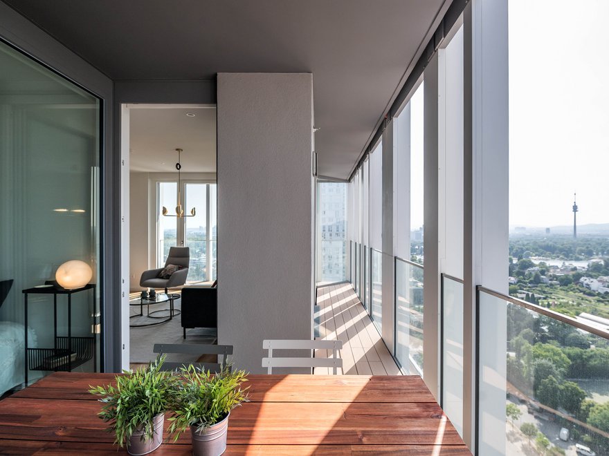 Musterwohnung Tower Homes - Loggia