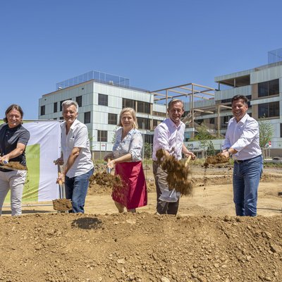 Spatenstich Reininghausplatz - Günther Lederhaas, Manfred Eber, Judith Schwentner, Gerald Beck, Bertram Werle