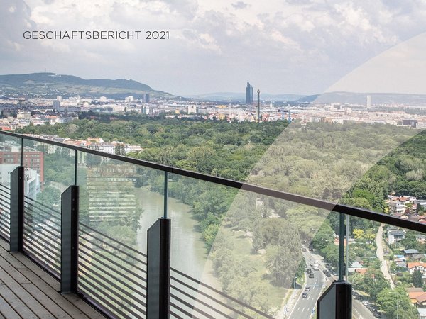 ARE Geschäftsbericht Cover - TRIIIPLE - © SORAVIA ARE Geschäftsbericht Cover - TRIIIPLE