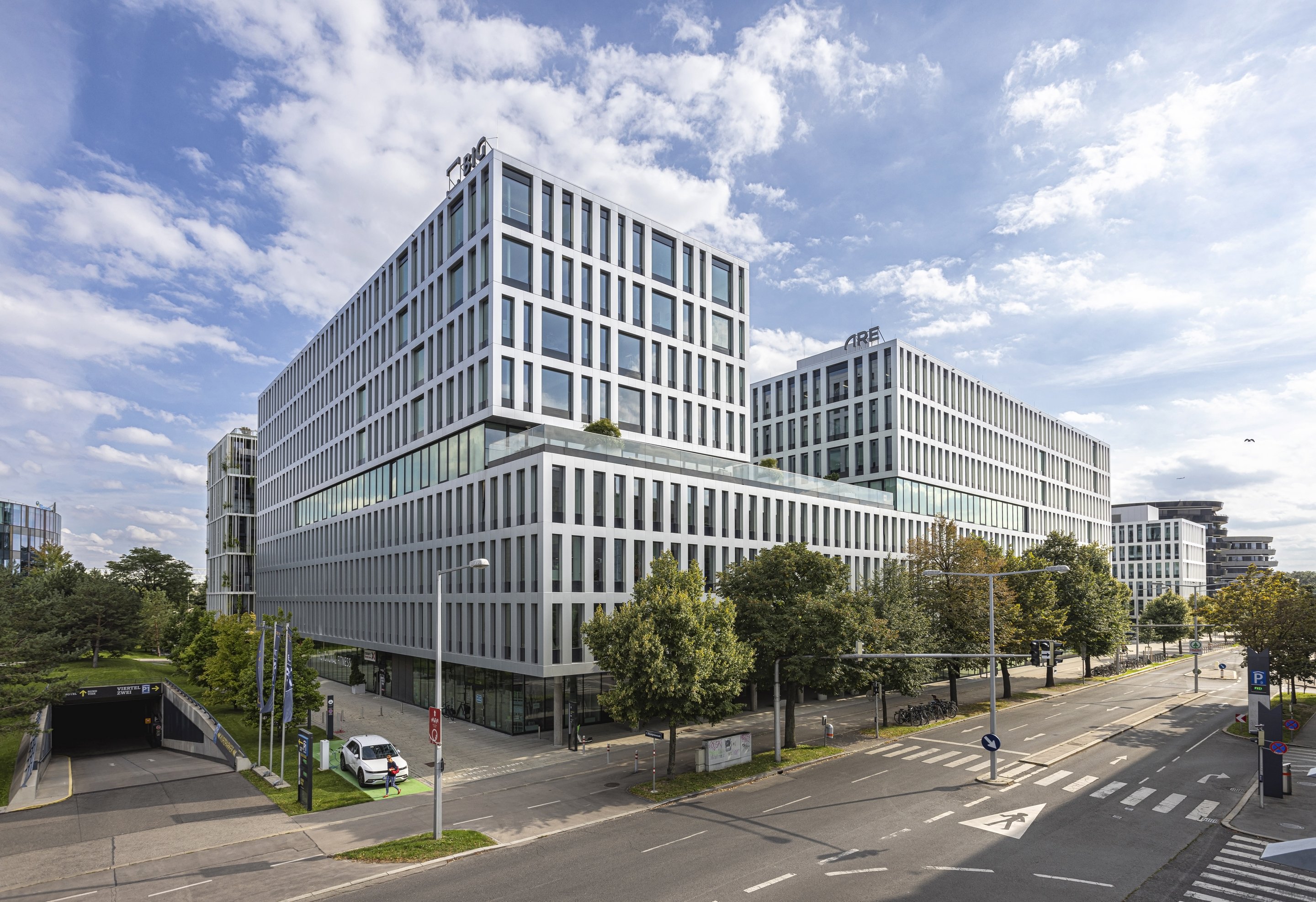 Trabrennstraße 2 Trabrennstraße 2