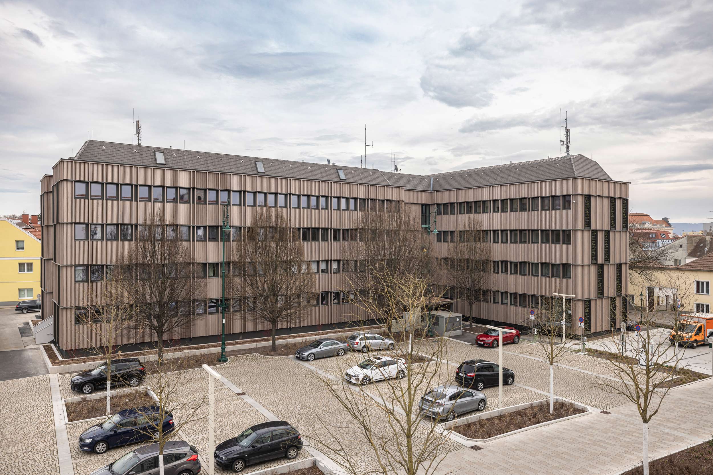 Bürogebäude Tulln am Nibelungenplatz - © Markus Schieder Bürogebäude Tulln am Nibelungenplatz
